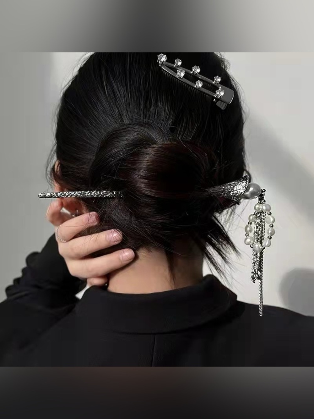 Korean Vintage Rhinestone Pearl Tassle Silver Metal Hair Stick